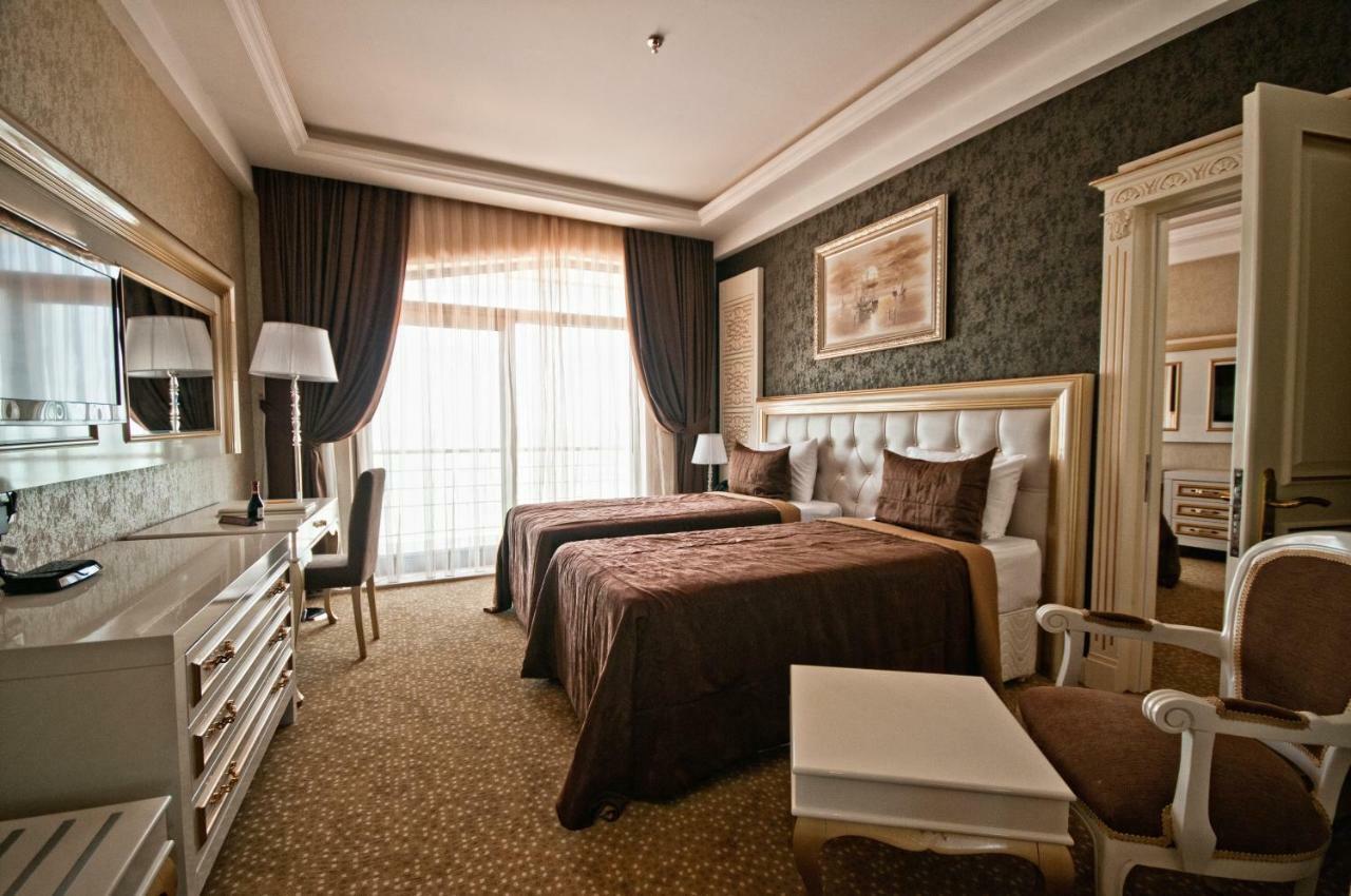 Khazri Hotel Shafran Bagian luar foto